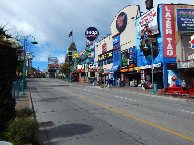 Niagara Falls commercialism