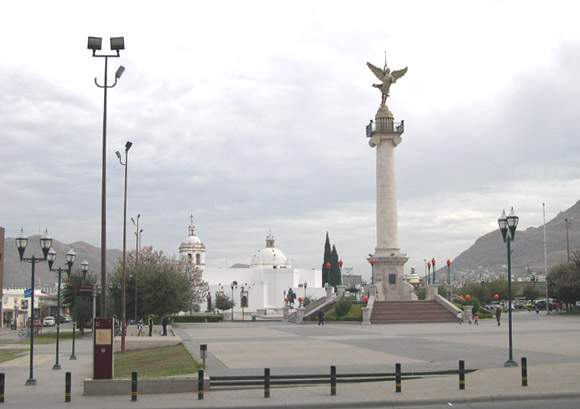Chihuahua - Angel de la Libertad, view #1