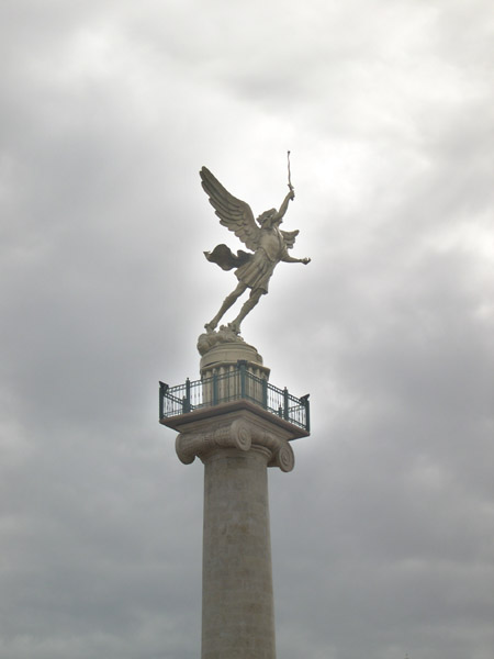 Chihuahua - Angel de la Libertad, view #3