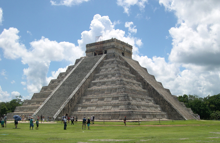 Chichen Itza - Kukulkan Pyramid
