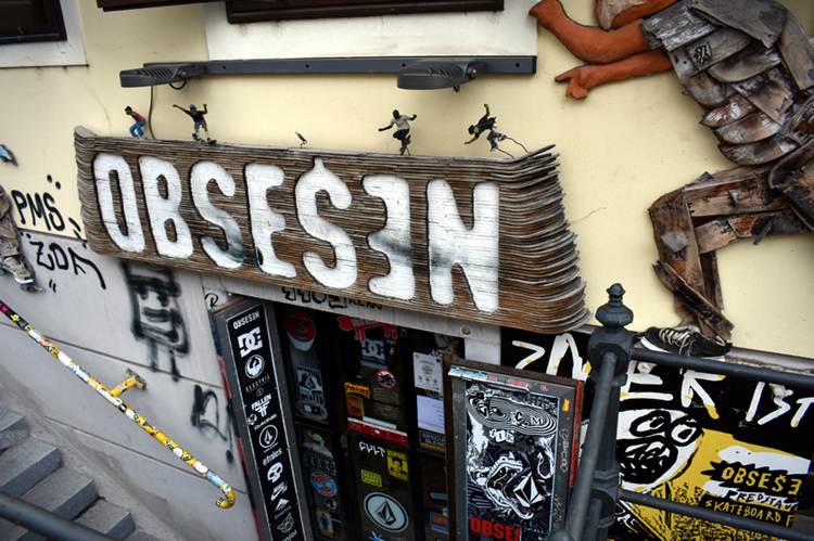 Ljubljana - Obsesen shop entrance 2