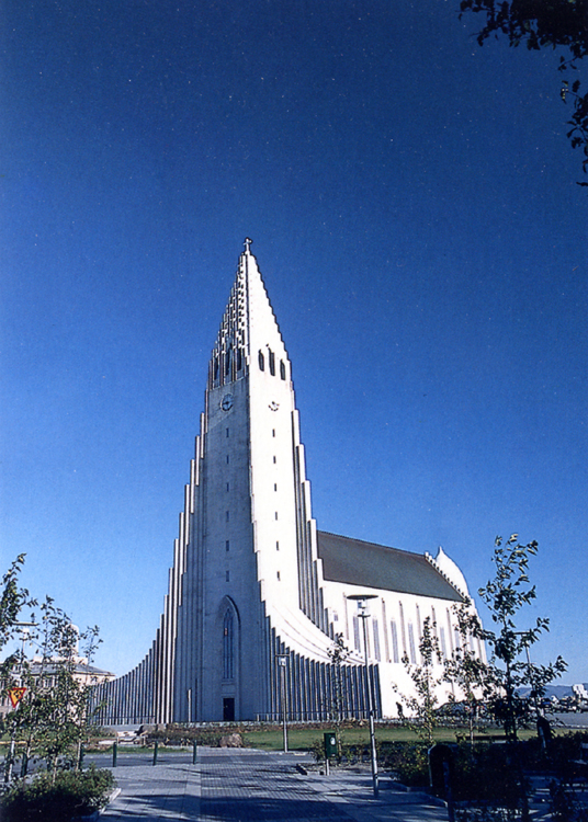 Hallgrimskirkje (postcard)