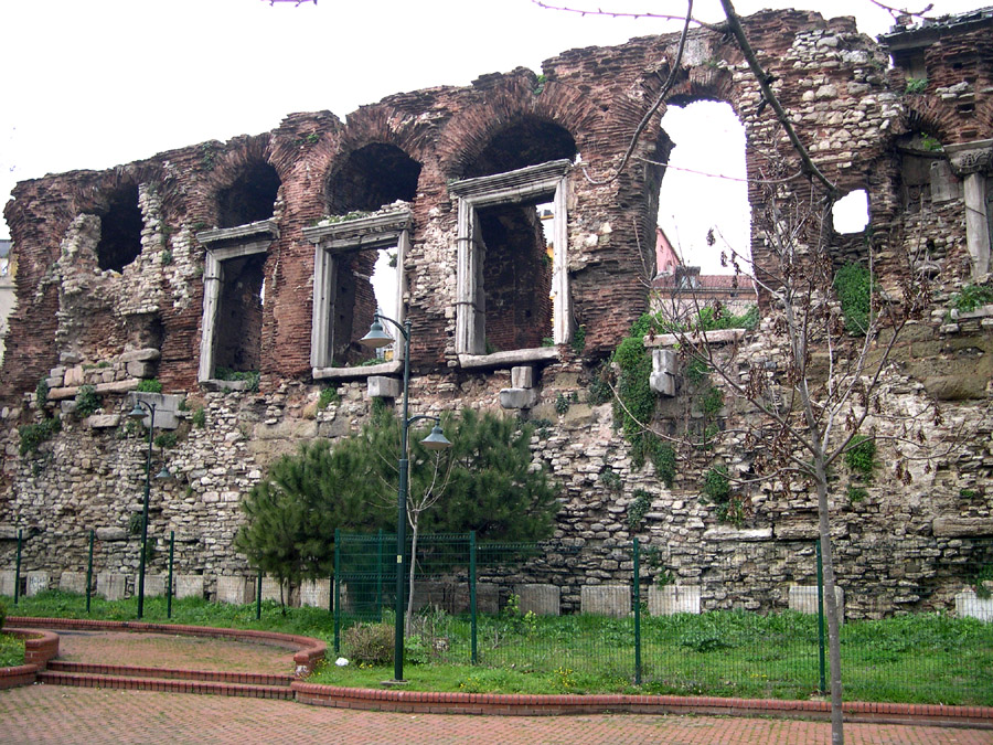 Roman wall, Istanbul