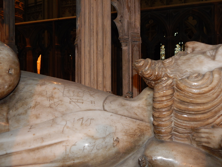 graffiti on effigy of King Edward II, Gloucester Cathedral