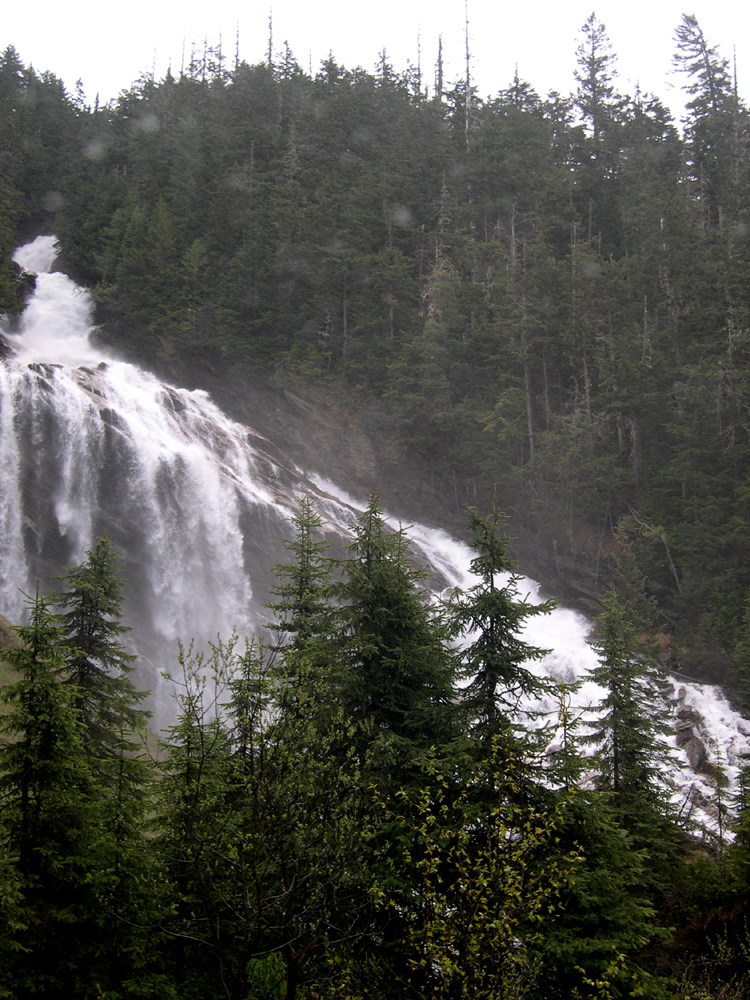British Columbia - Pyramid Falls