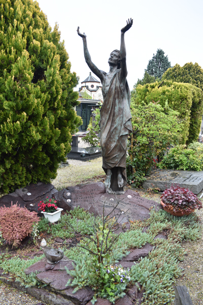 Clerici (et al.) tomb, Cimitero di Pavia