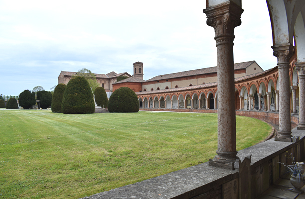 church and colonnade (porticato), Cimitero di Ferrara