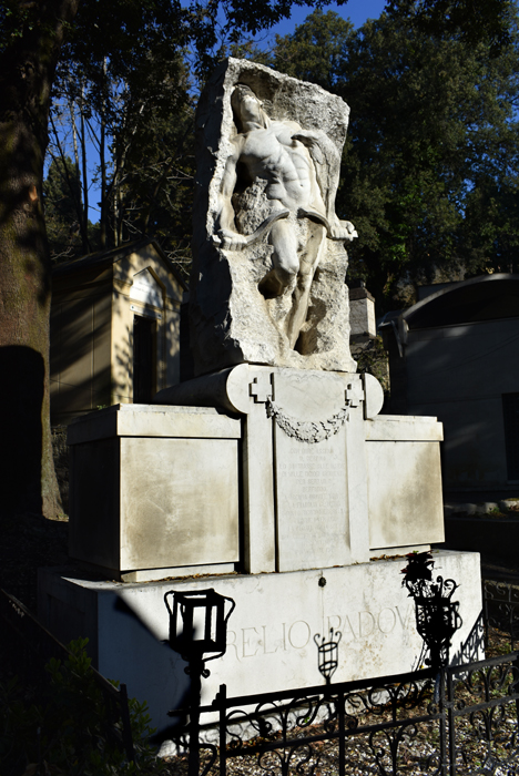 grave of Aurelio Padovani, early Italian Fascist politician, Poggioreale, Napoli