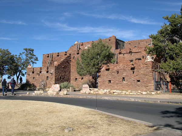 Grand Canyon, Hopi House